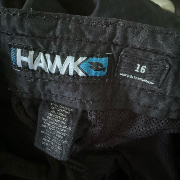 Tony Hawk Skate Board Shorts Black Checkered Boys Size 16 - Picture 3 of 4